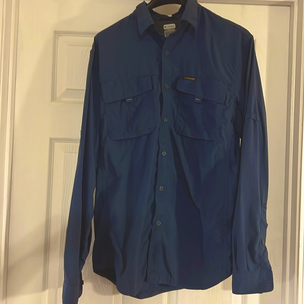 Columbia Titanium Men’s Long Sleeve Size M